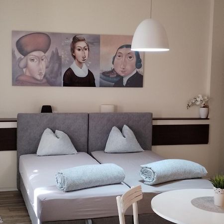 Centar Novi Sad-Studio No. 2 Eksteriør billede